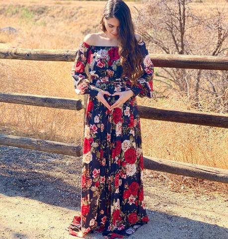 Four remarkable fashions for moms-to-be during the spring