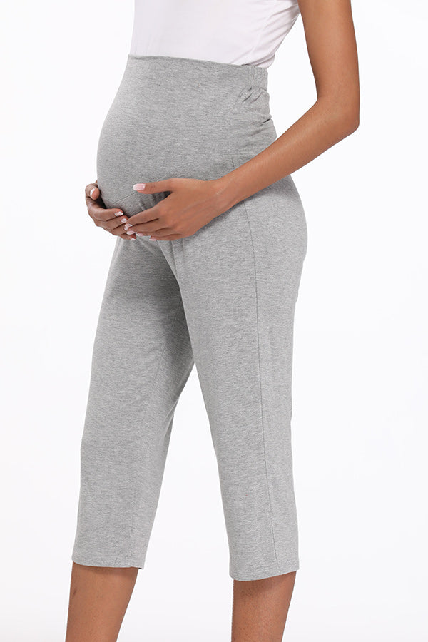 Feeling blue? Prenatal yoga to the rescue!