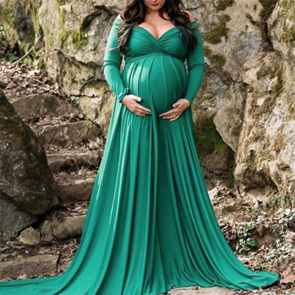 6 Stunning Maternity PhotoShoot Dresses For Unforgettable Pictures