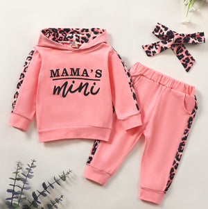 [6M-3Y] 3pcs Cute Leopard Print Sports Baby Hoodie Suit