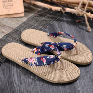 Printed Comfort Flats Flip Flops - Glamix Maternity