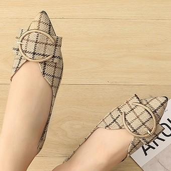 Decor Metal Plaid Flat Closed-toe Shoes